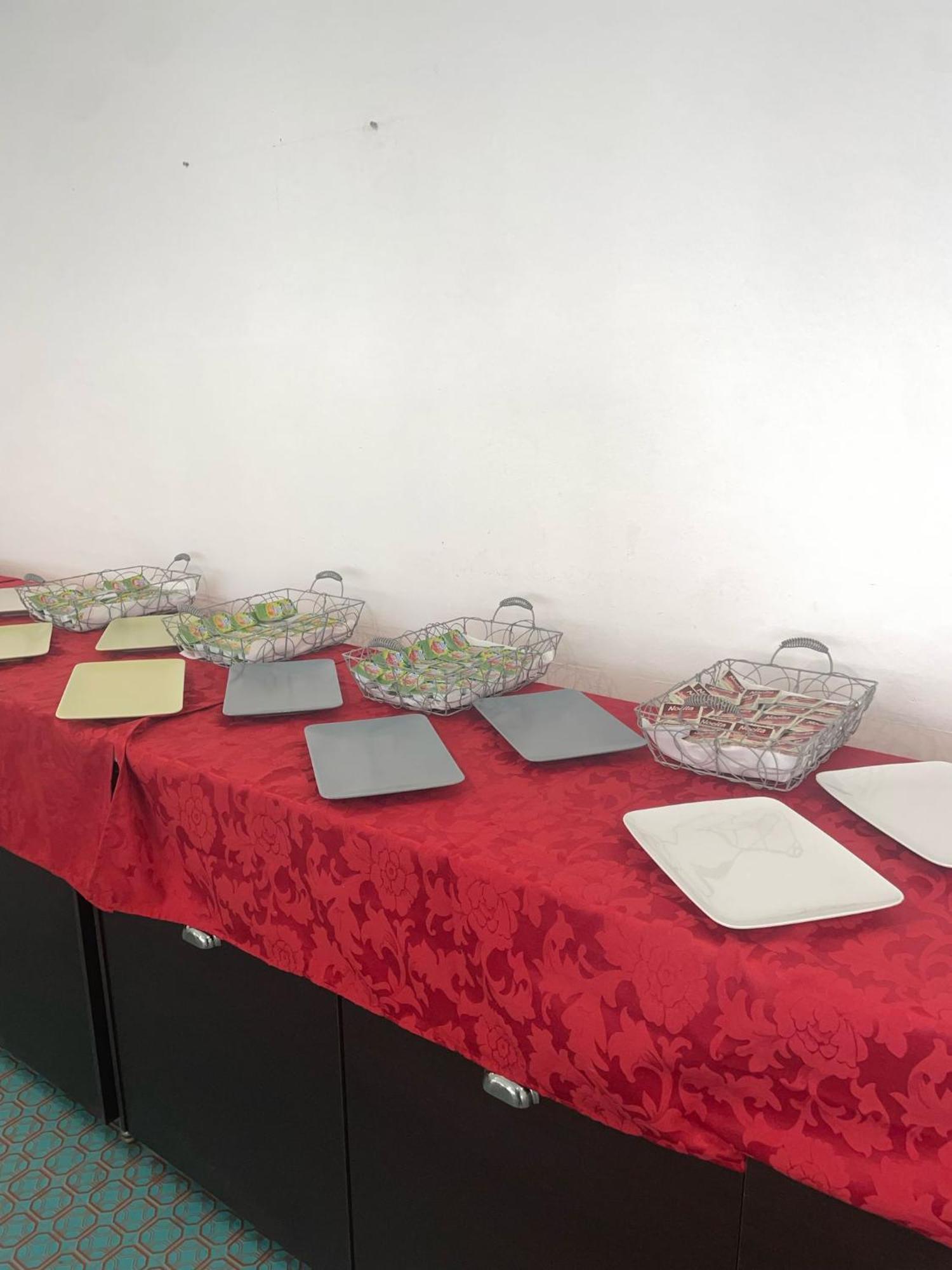 Hotel Zeus Lido di Classe Zewnętrze zdjęcie